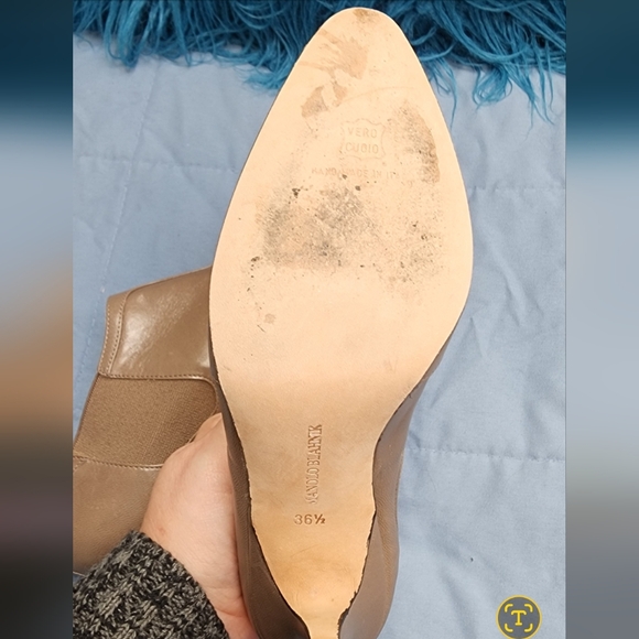 Manolo Blahnik Taupe Leather Booties Size 36.5 - Picture 5 of 10